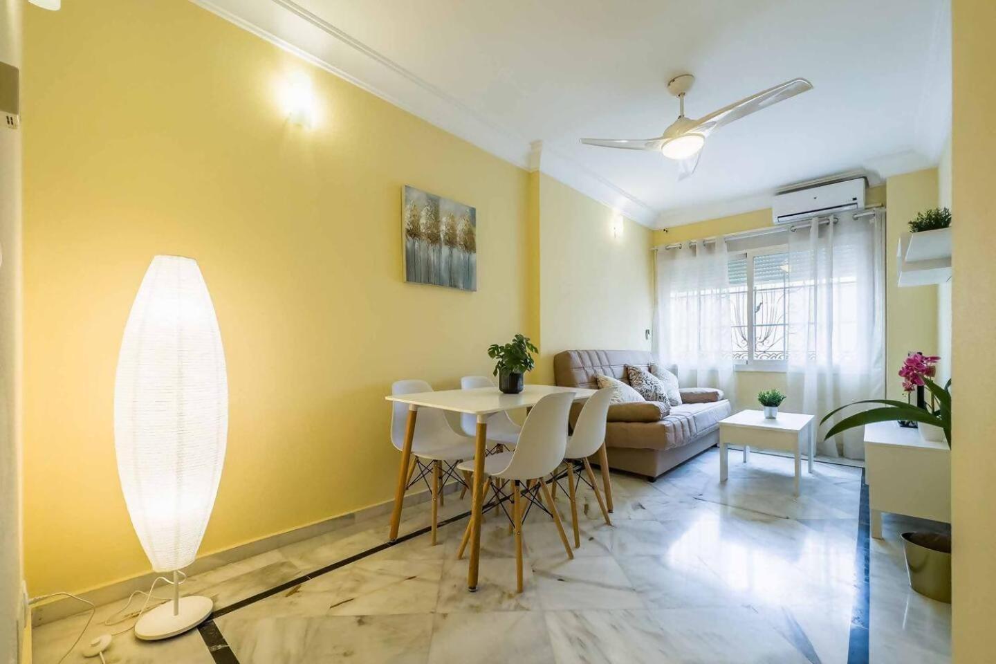 Cyv -centrally Located 1 Bed 1 Bath Near The Leilighet Fuengirola
